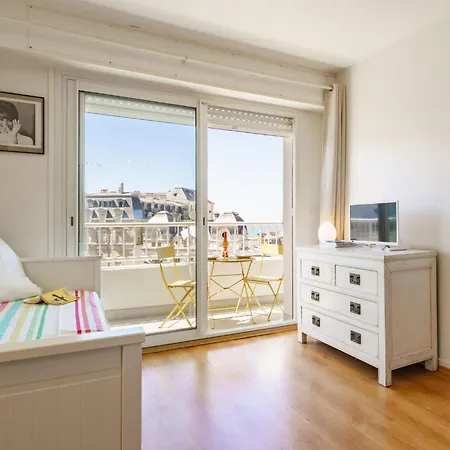 Apartment Bellevue Clemenceau By Interhome *